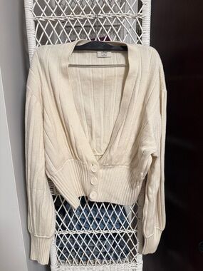 Wilfred Cream Ribbed Button-Up Cropped Cardigan
